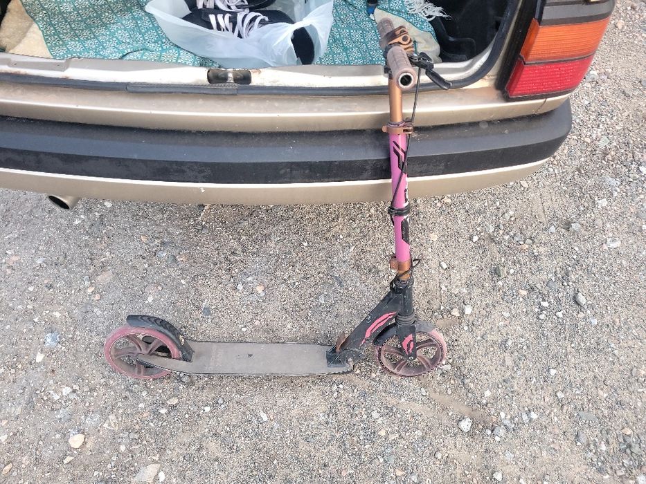 Самокаты хорошие отдам