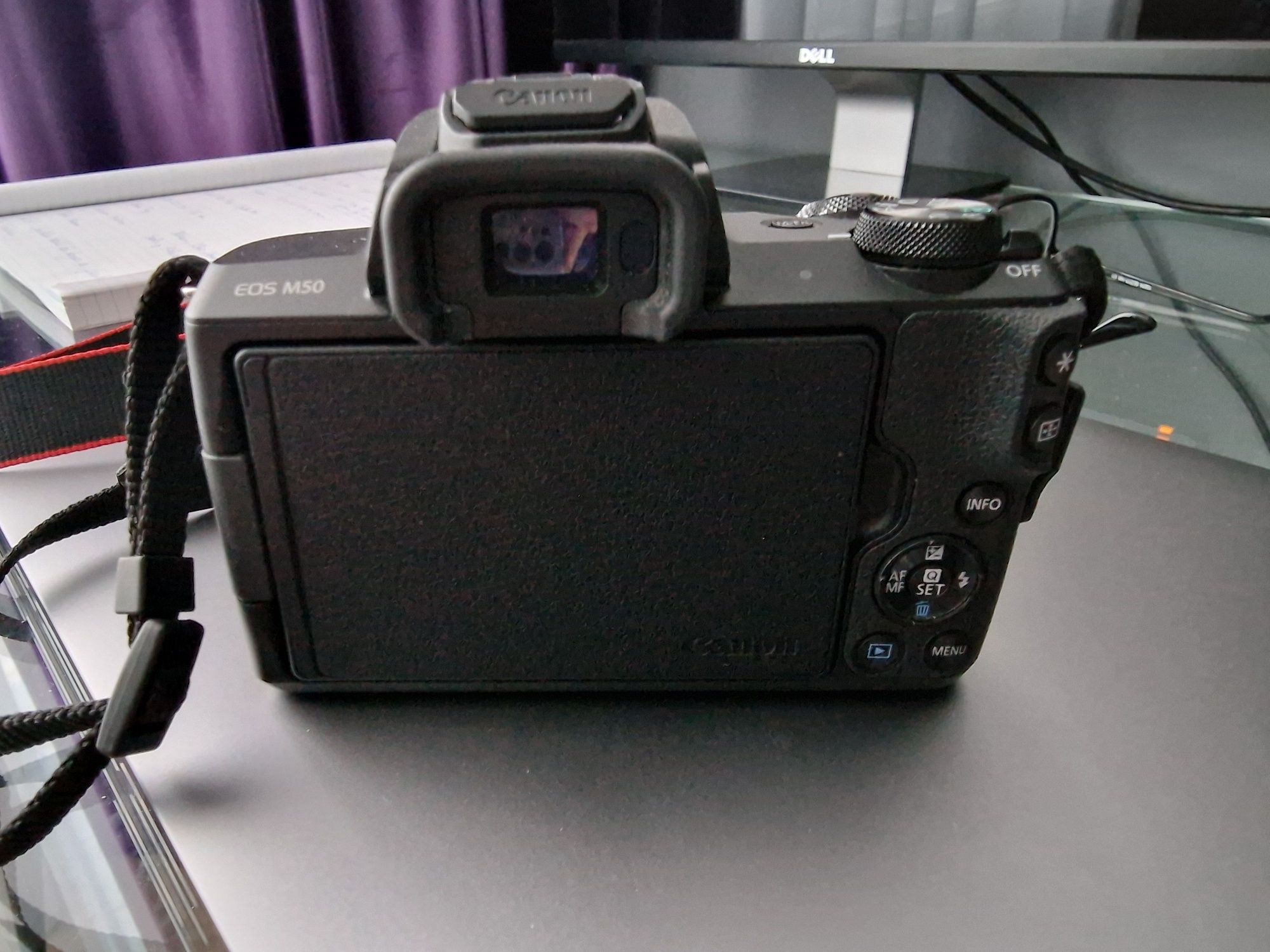Aparat foto mirrorless Canon EOS M50, 24.1 MP, 4K, Wi-Fi, Negru + Obie