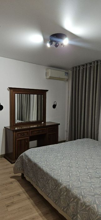 Ижарага 2/5/16 М.Космонавтов(голубые купола)