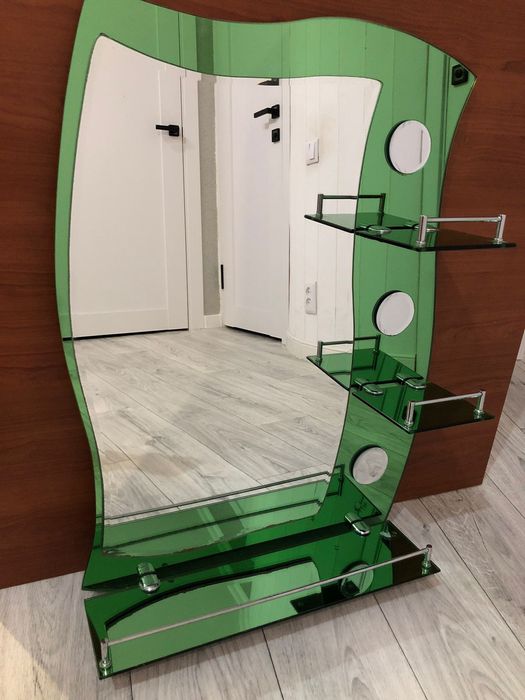 Зеркало  для  ванной