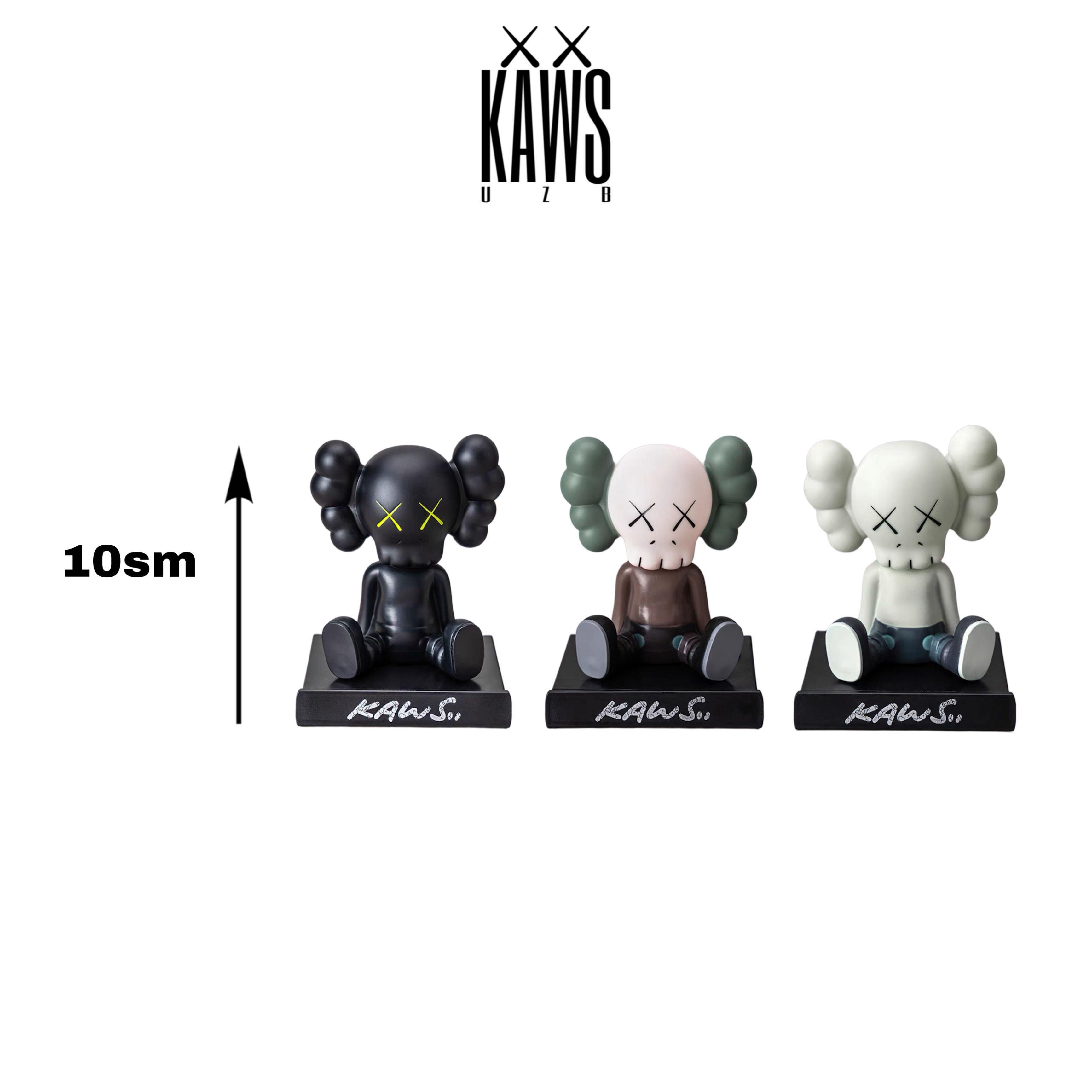 Kaws mini для авто и офиса