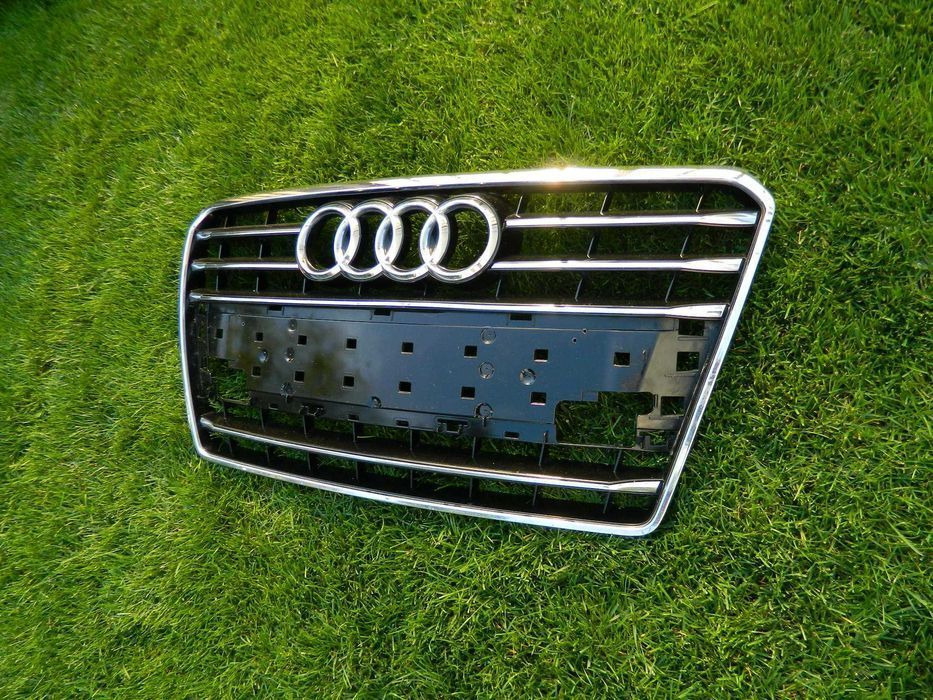 Grila centrala Audi A7 S-Line 2012-2015 cod 4G8853651C