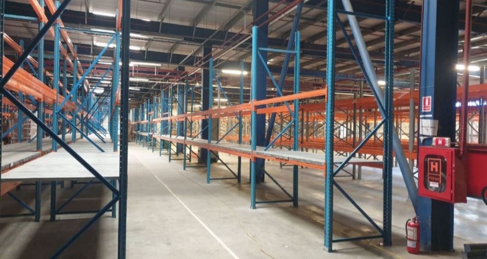 Rafturi metalice profesionale