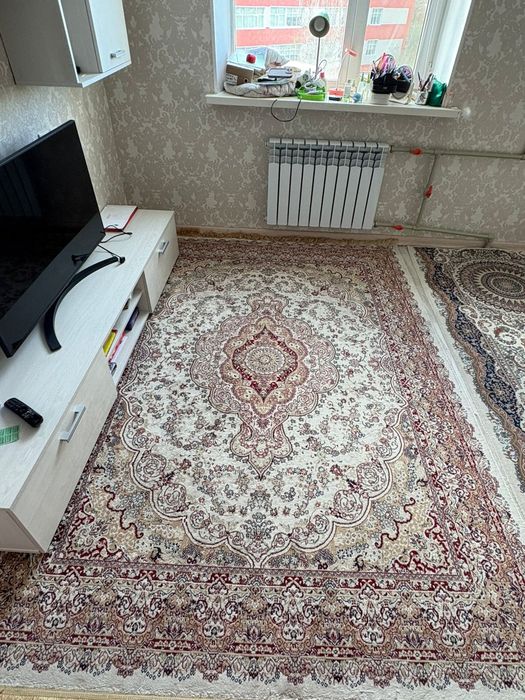 Продам ковры бу. В хорошем состоянии