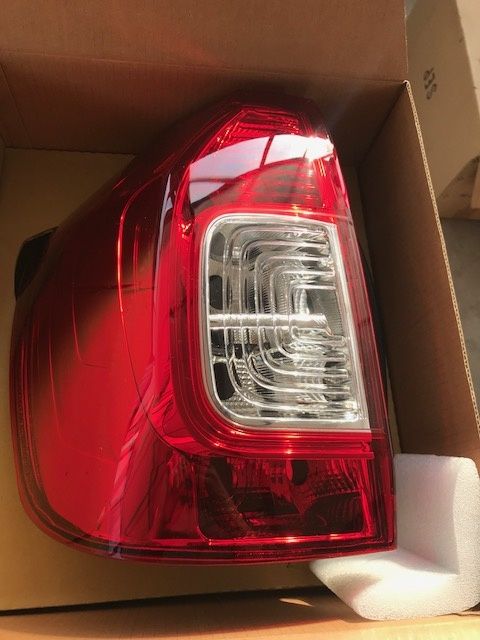 Lampa spate tripla stop stanga dreapta NOUA Dacia Logan MCV 2013  2020