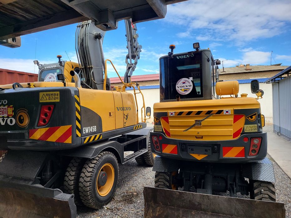 Karea dan Volvo 145 zurlari keldi