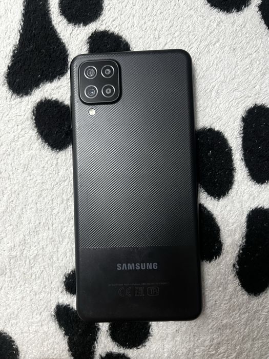 Продам телефон за 25 000 торг