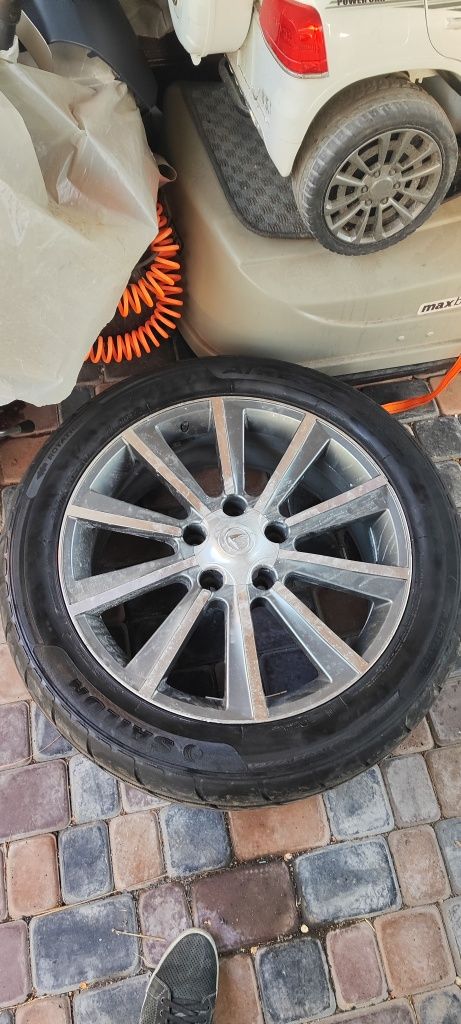 Диски на Lexus LX570