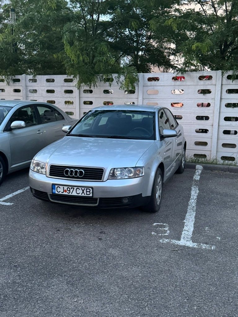 Audi a4 b6 sedan