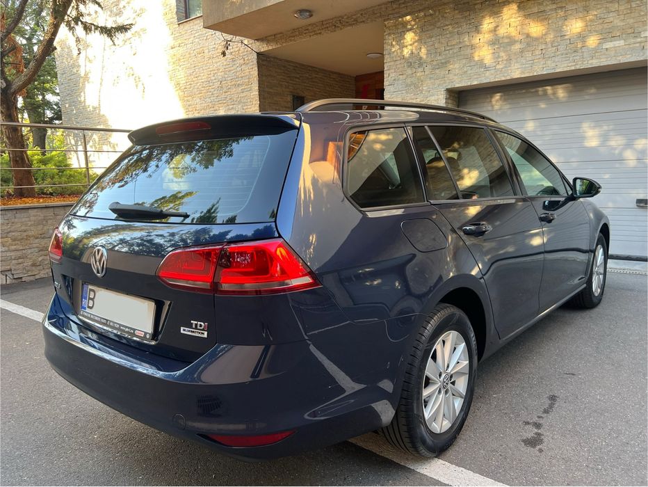 •Volkswagen Golf 7 1.6 Tdi BlueMotion•