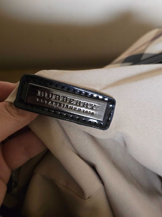 Burberry оригинална дамска чанта