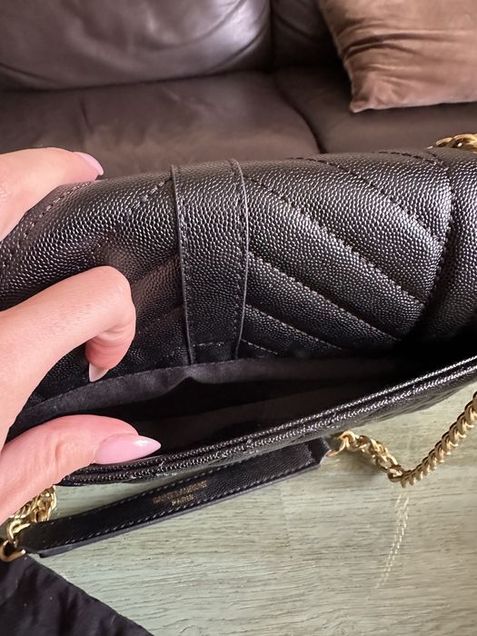 Черна кожена чанта YSL