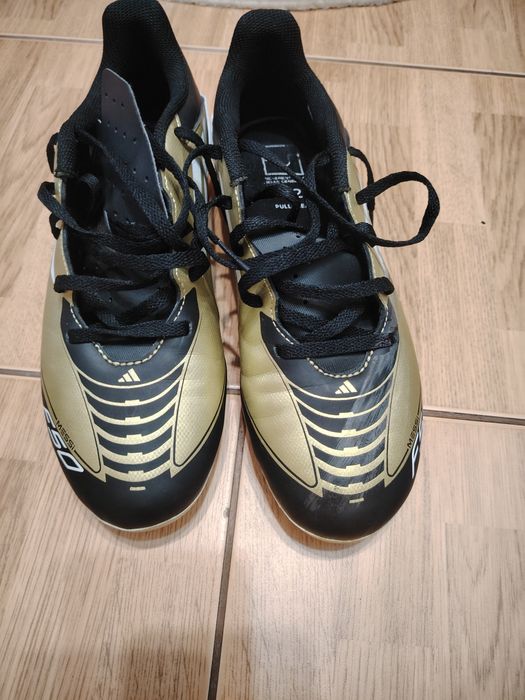 Schimb sau de vânzare ghete adidas!