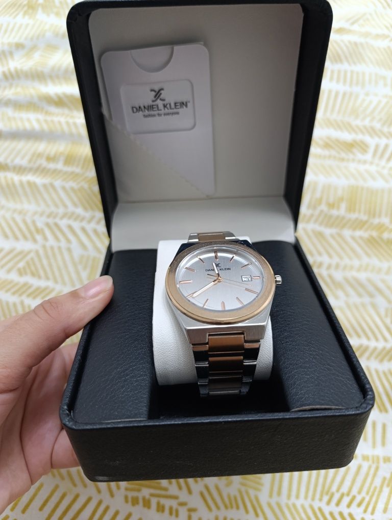 Часы Daniel Klein новые