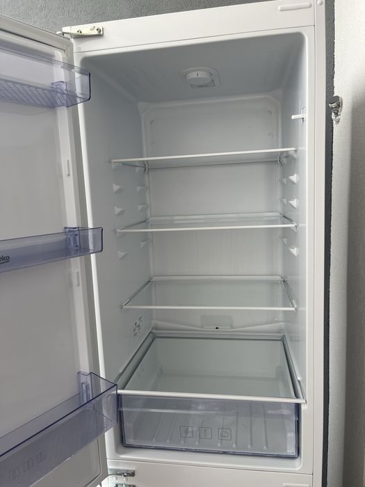 Combina frigorifica frigider Beko BCSA285K2S, 271 l, Clasa A+