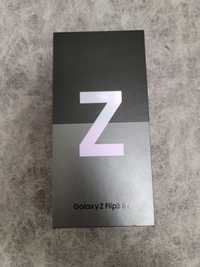 Продам или обменяю телефон Samsung Z flip 3