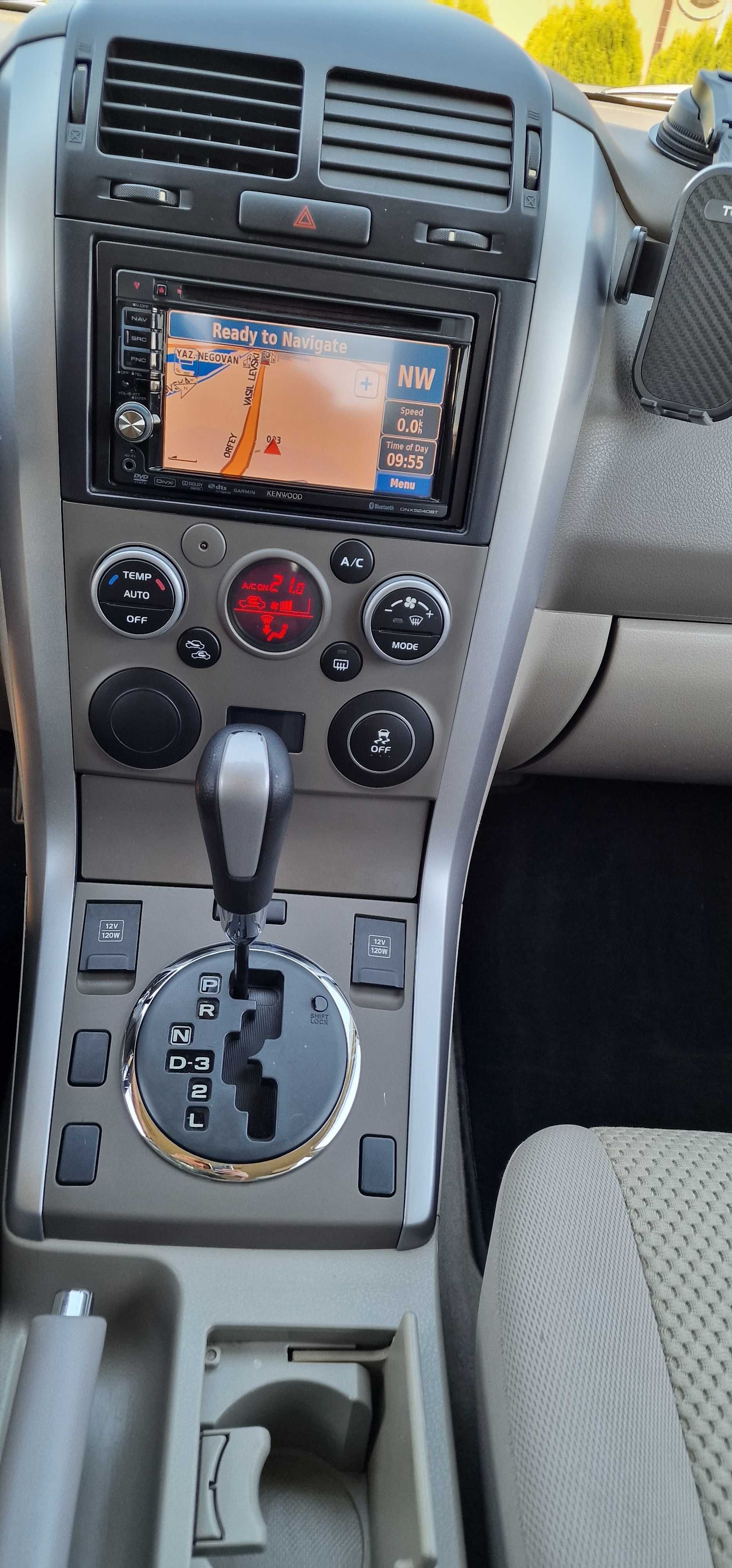 Продавам Suzuki Grand Vitara Premium Facelift 2.4i 2012