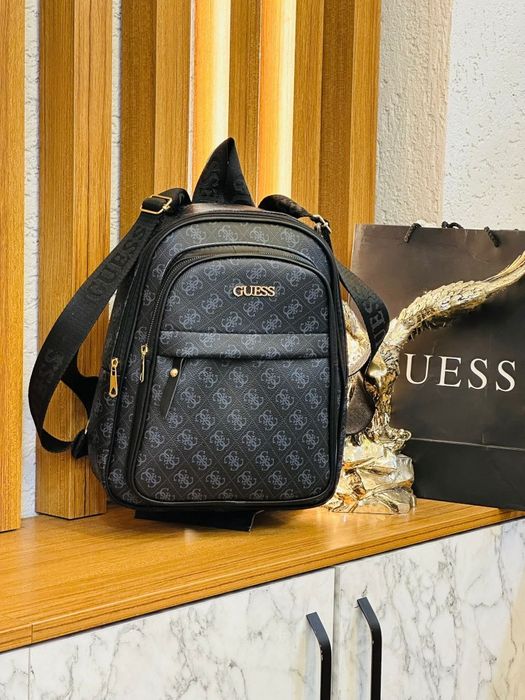 Ghiozdanele din piele LV,MK,GUESS