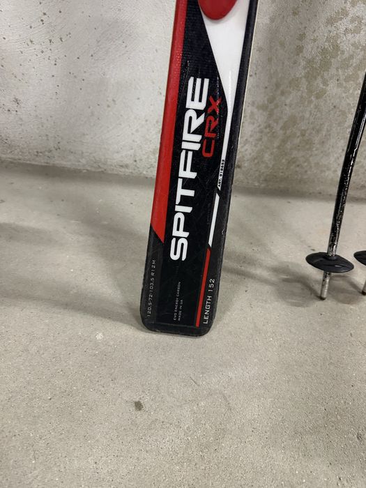 Продавам ски и щеки размер 152