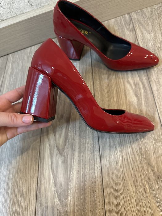 Туфли женские красные/бордо натуральная лаковая кожа 35-36 турция