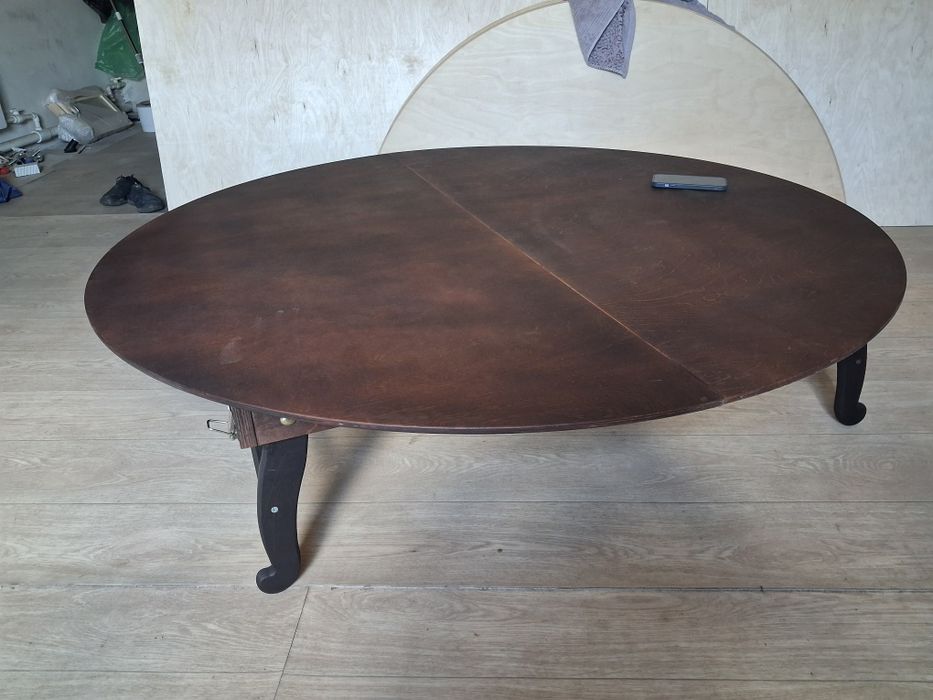 Продам стол досторхан на 10 человек