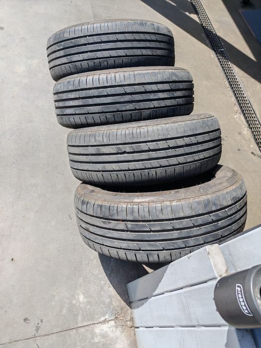 Anvelope Imperial SUV. 225/60 R17 MS