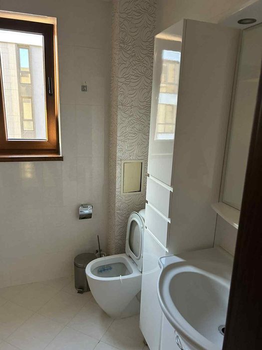 Дава се под наем Тристаен апартамент в Пловдив, Кършияка - 120 кв.м за 485 € - Снимка #5