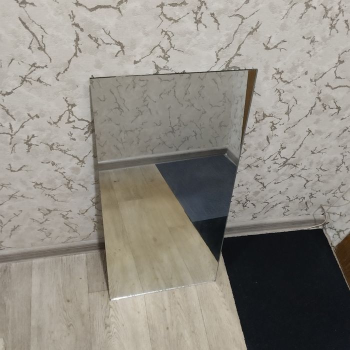 Продам   зеркало