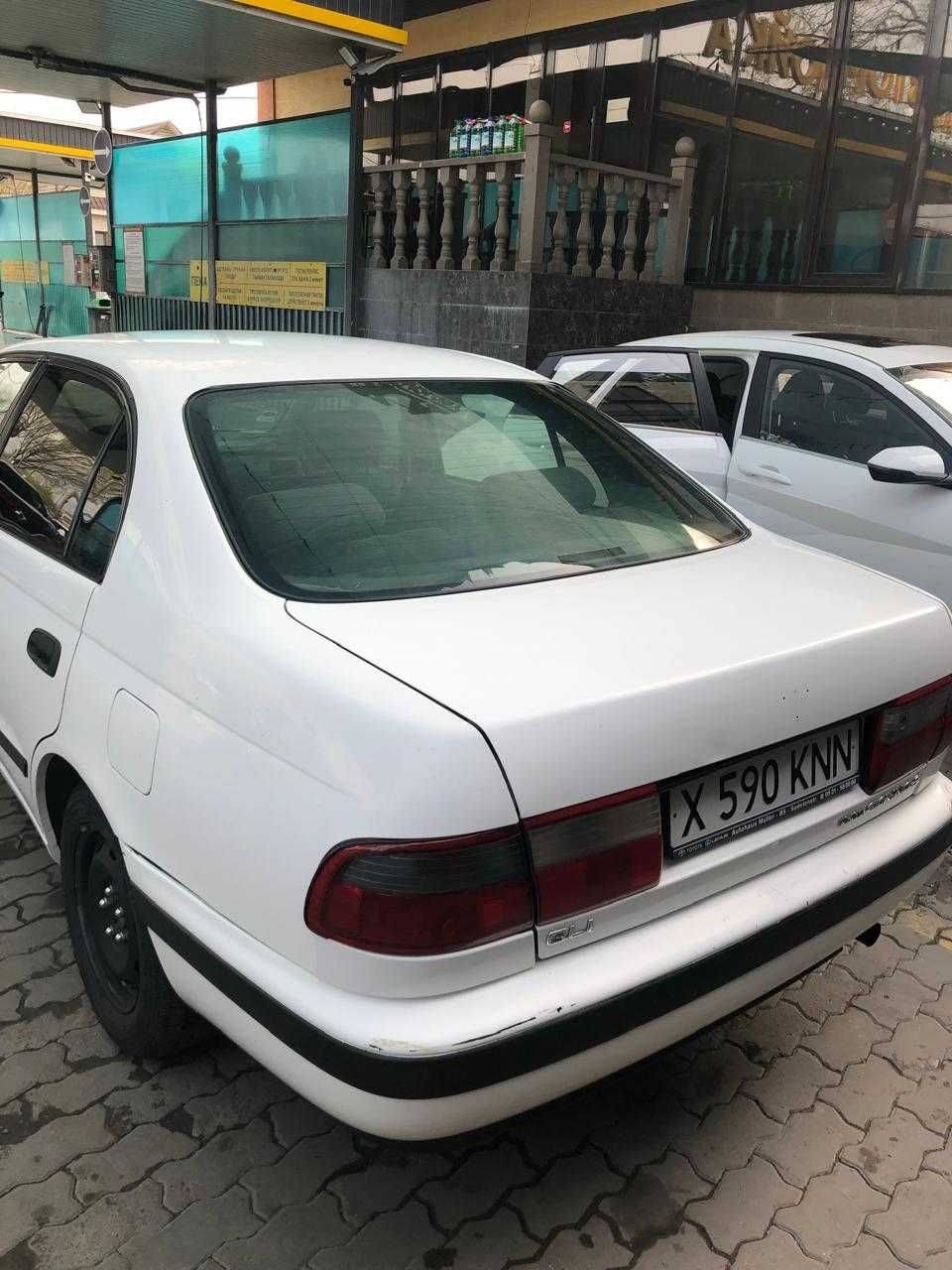 Продам Toyota Carina E, 1994 г., в хорошем состоянии, на ходу.