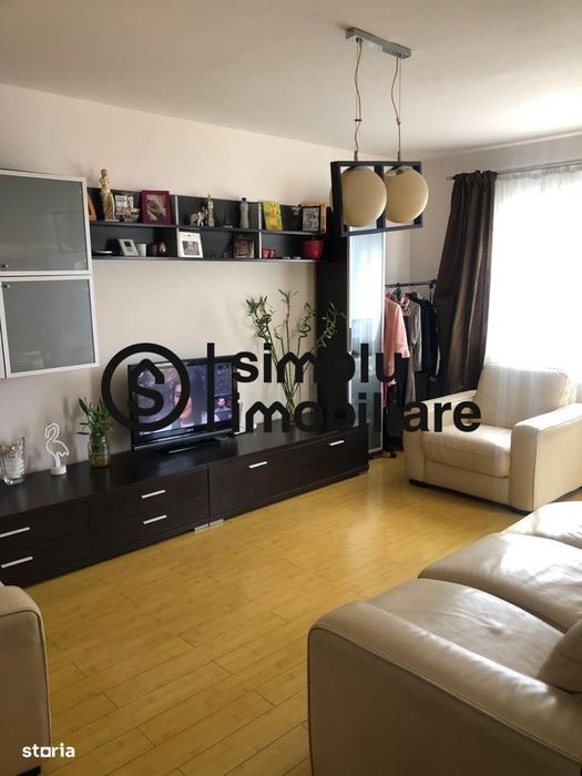 2 decomandate, strada Spania, et 2 - 123 000 Euro