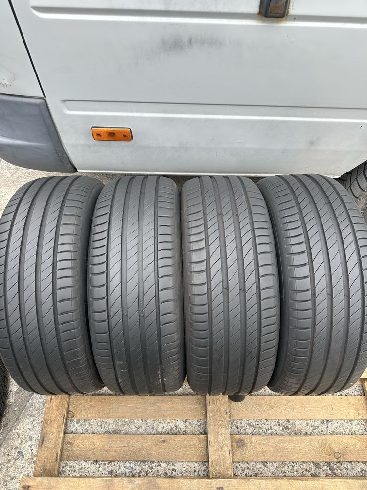 205/55/16 Michelin dot21