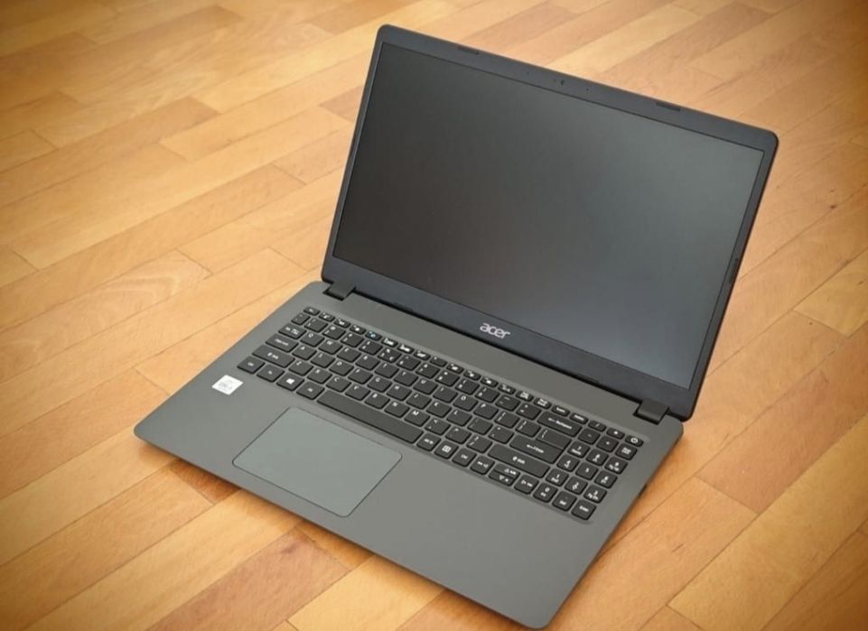 Laptop Acer i5gen10 ssd Windows 11