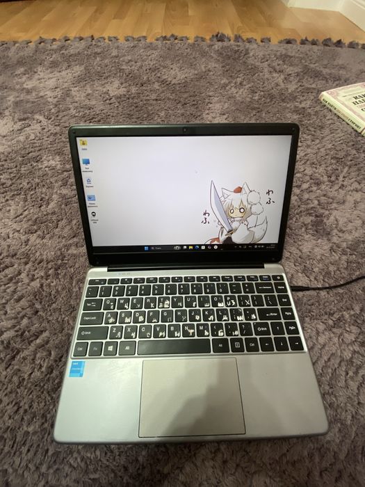 Продам ноутбук в хорошем состояние