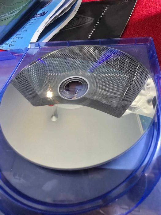 GTA 5 за PS4 и PS5 + карта на Los Santos