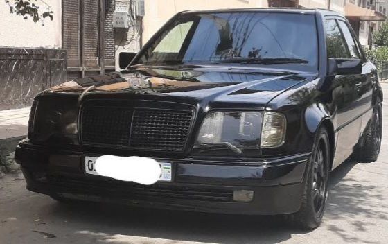 Продаётся Мерседес бенс W 124 Волчок Е 500