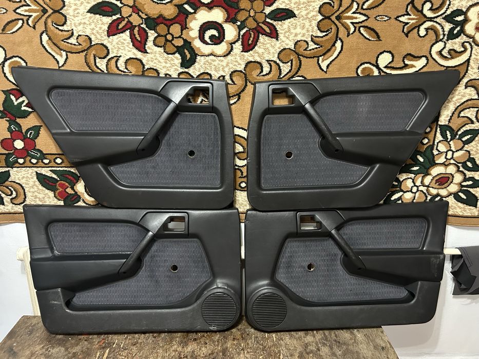 Обшивки (Карты) Опел Вектра А