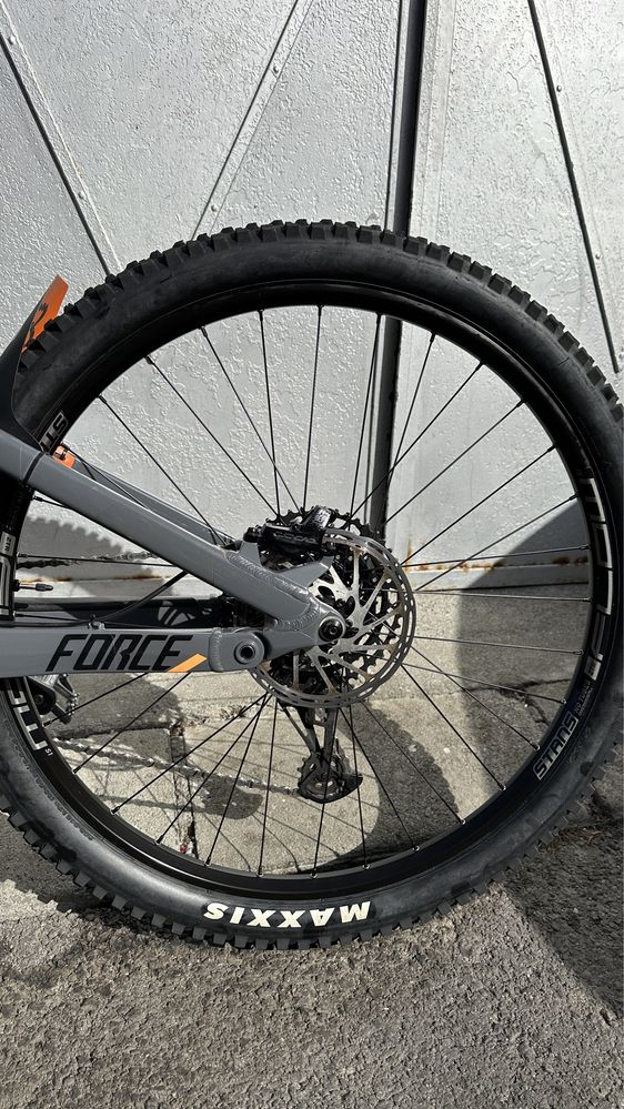 Bicicleta full suspension GT Force Expert L