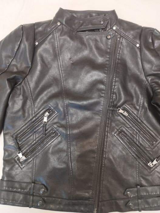 Черни кожено яке