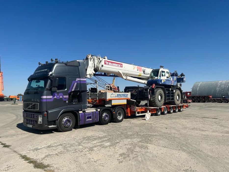 Перевозка габаритного и негабаритного груза РК и РФ, тралы.