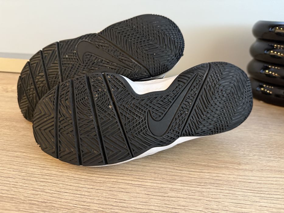 Маратонки Nike 38 размер