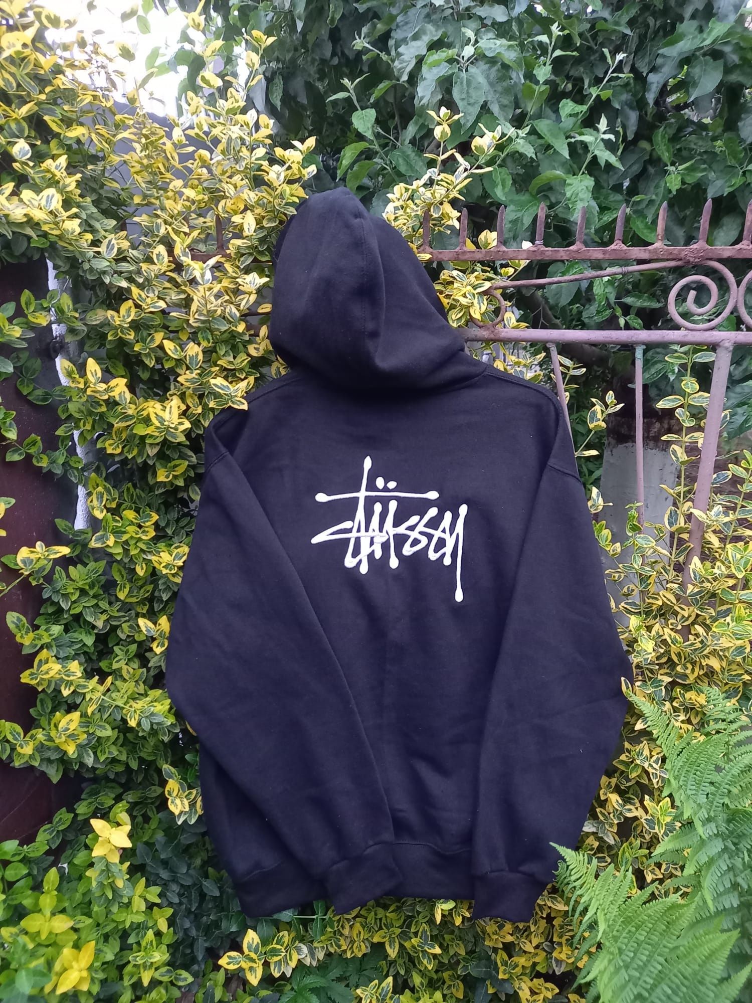 Hanorac Stussy brodat (ed Hardy evisu Nike supreme baggy)