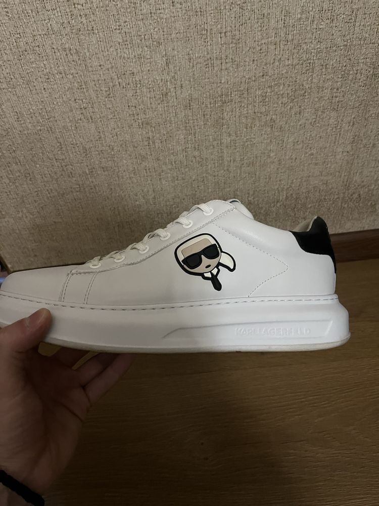 Обувки Karl Lagerfeld