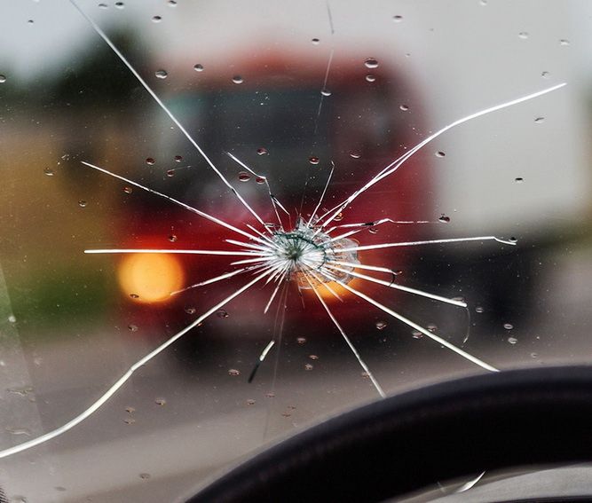 Ремонт лобового стекла