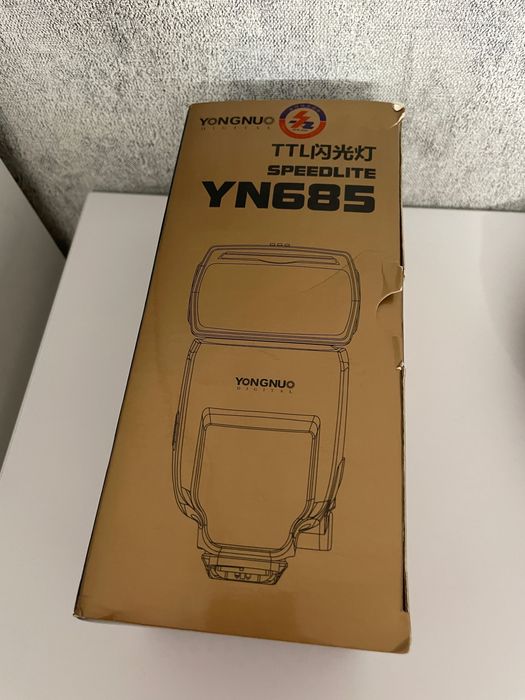 Фотовспышка YONGNUO Speedlite YN-685
