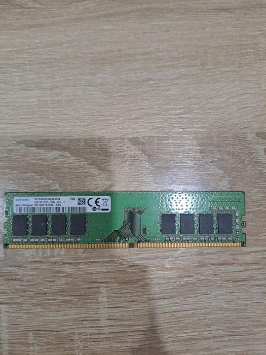 Продам 4 гб оперативную память 2666мгц