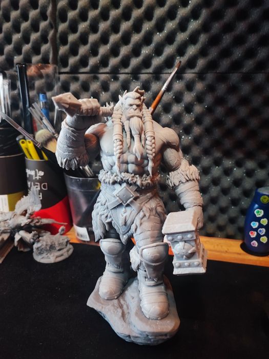 Figurina World of Warctaft - Thrall cadou