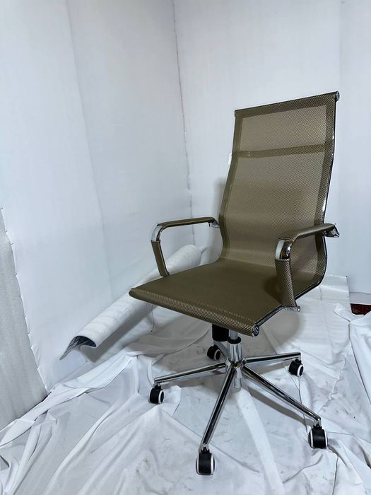 Стул/ кресло/ офисный /сетка/ кожа/ прочный /директорский /уриндик/