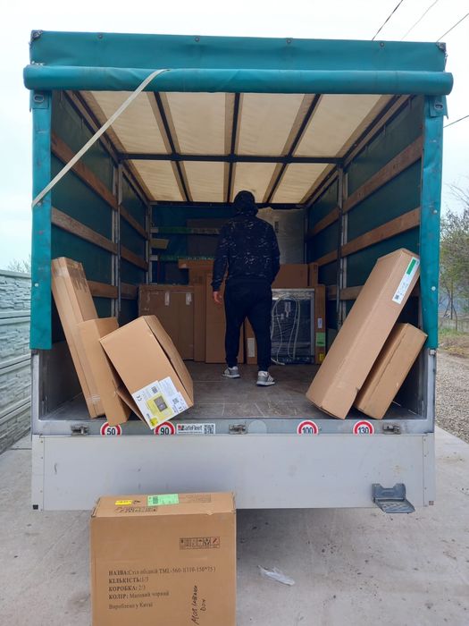 Transport autorizat MARFA, MOBILA, BAGAJE