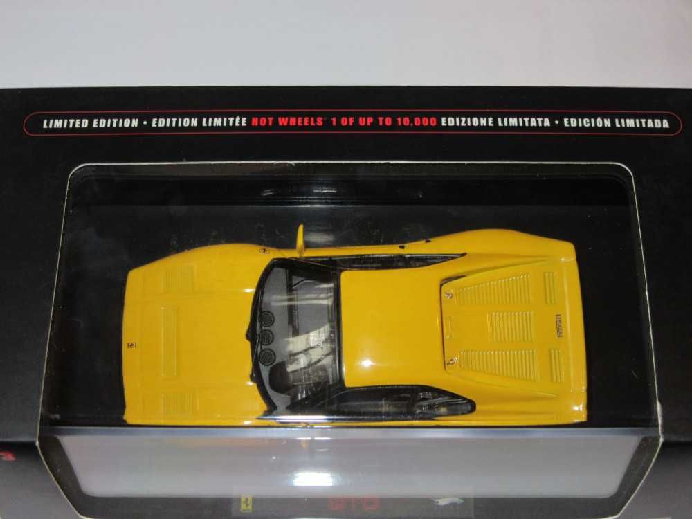 Macheta Ferrari GTO Hotwheels Elite 1:43