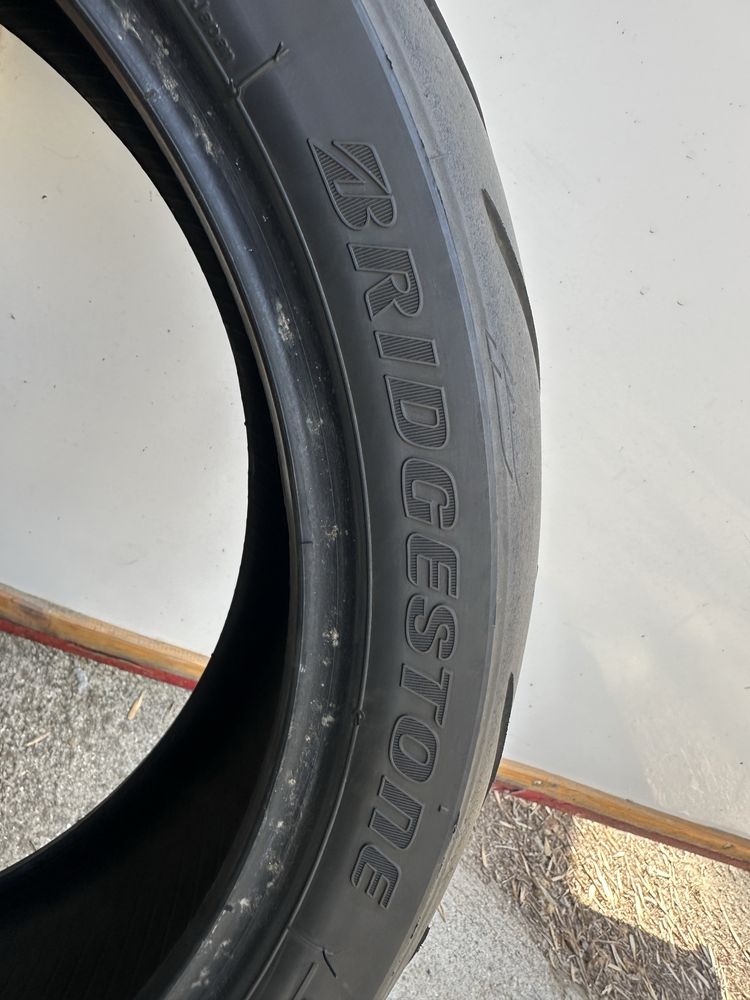 Комплект гуми за мотор BRIDGESTONE BRIDGESTONE  S21